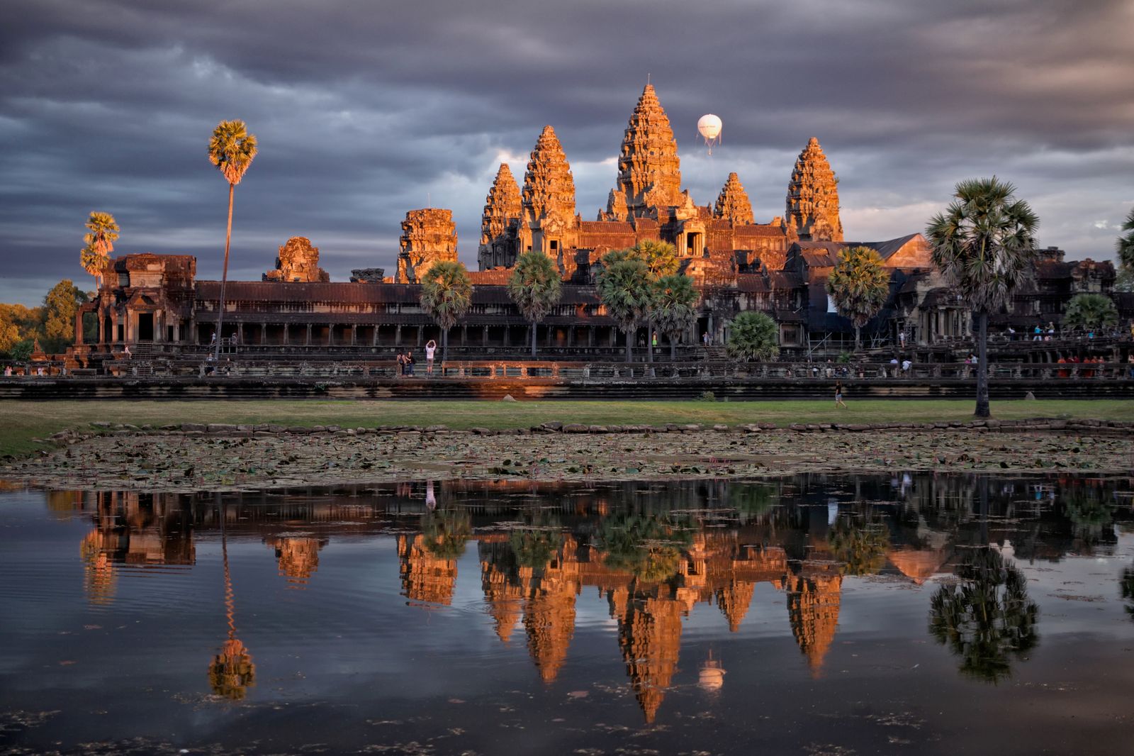 Reflections of Ancient Majesty